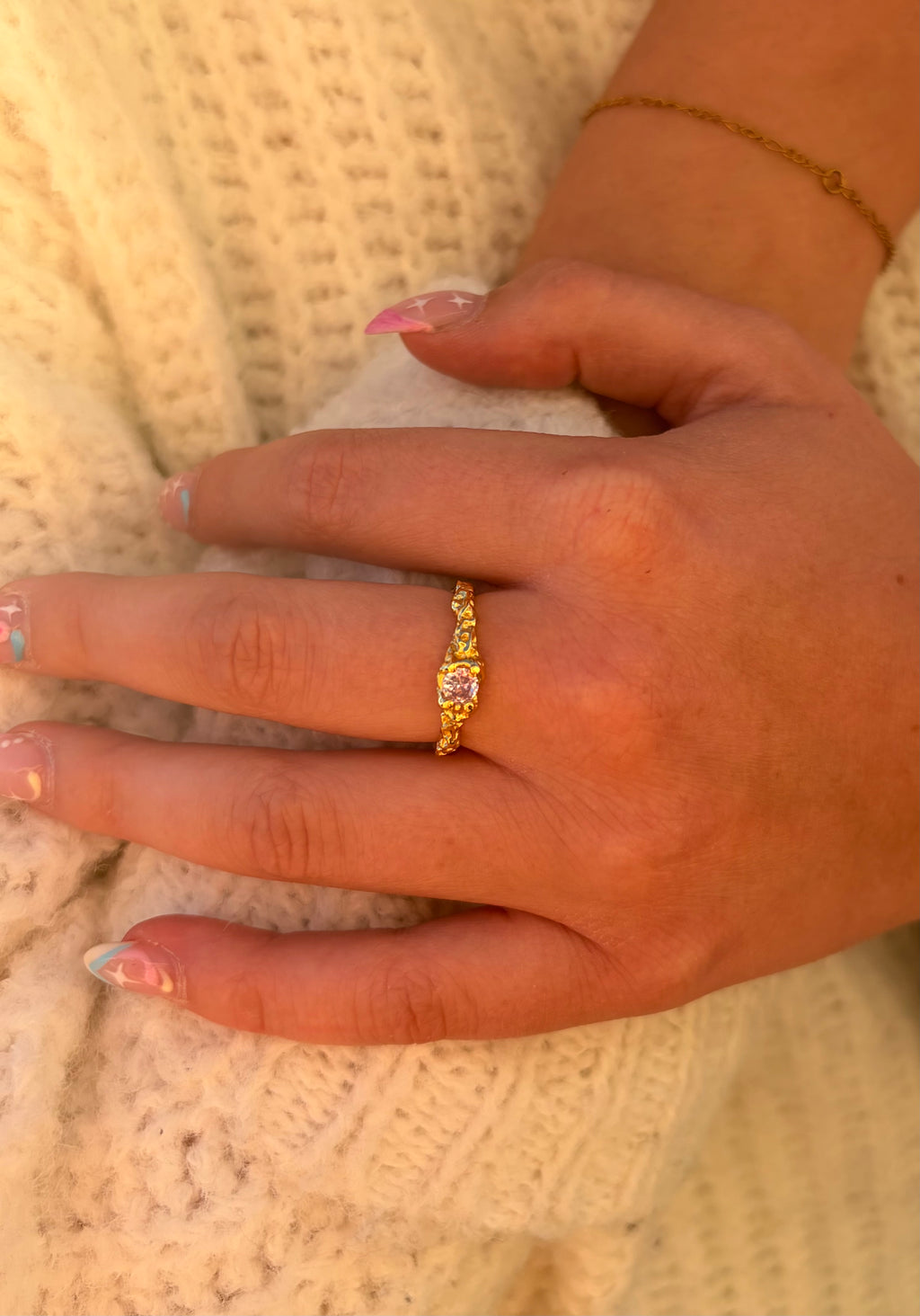 Diana ring