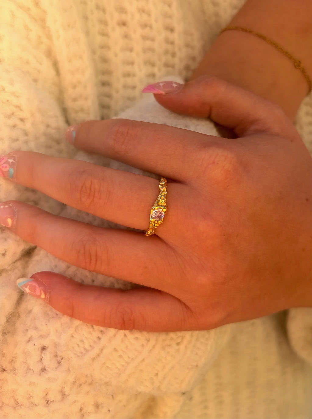 Diana ring