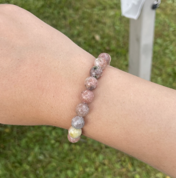 Rosie armbånd (strikk)